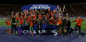 يلا شوت مراسم تتويج المغرب بطلا لـ كاس العالم للشباب